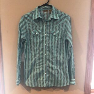 Women’s Wrangler Teal Patterned Button-Up Shirt